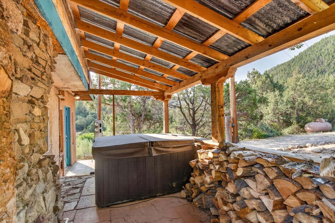 House in Taos, New Mexico, United States 4 - 18888131