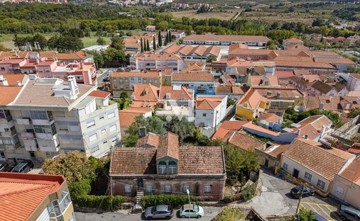 Estate in Massama e Monte Abraao, Lisbon, Portugal 1
