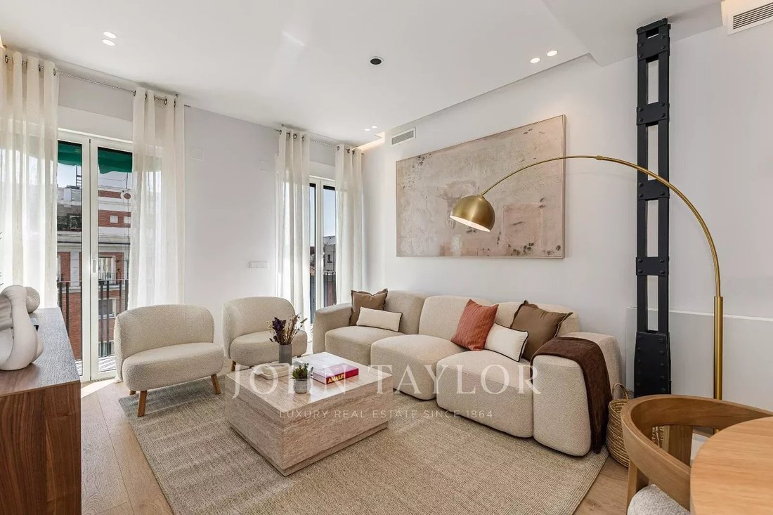 Apartment in Chamberi, Madrid, Spain 3 - 18891311