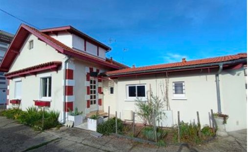 Apartamento en Aiguillon, Arcachón, Francia 1