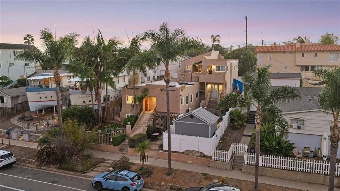 Autres à Encinitas, Californie, États-Unis 1 - 18890091