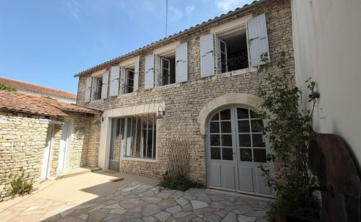 Casa en La Flotte, Nueva Aquitania, Francia 1