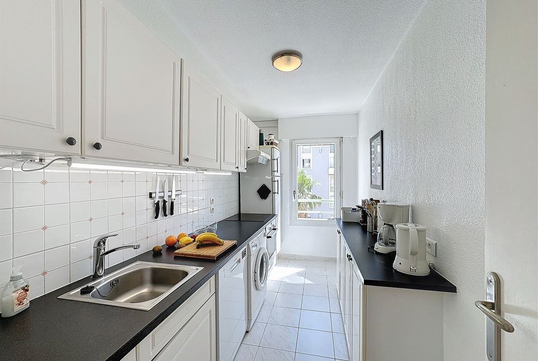 Apartamento en Fréjus, Provenza-Alpes-Costa Azul, Francia 2 - 18880591