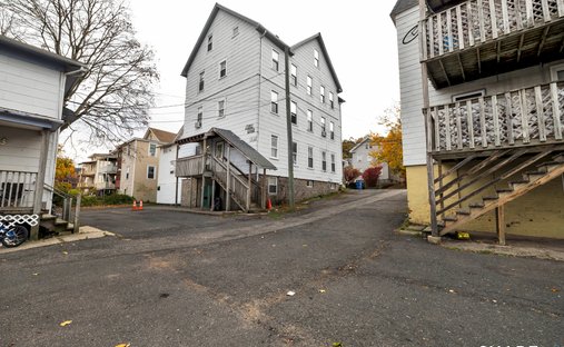 Casa a New Britain, Connecticut, Stati Uniti 1