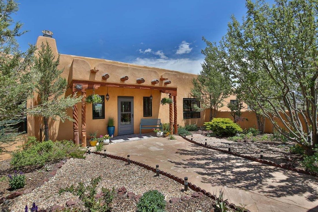 House in Ranchos de Taos, New Mexico, United States 2 - 18888400