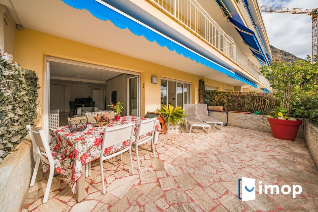 Apartamento en Menton, Provenza-Alpes-Costa Azul, Francia 2 - 18884361