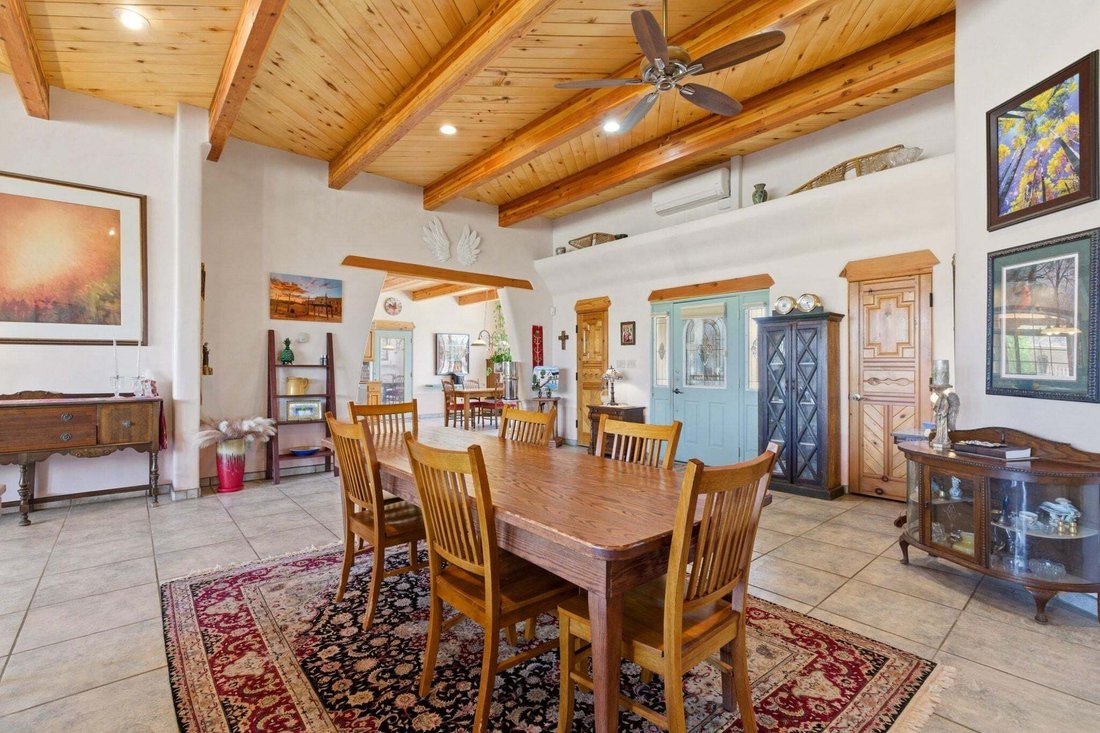 House in Taos, New Mexico, United States 3 - 18888319
