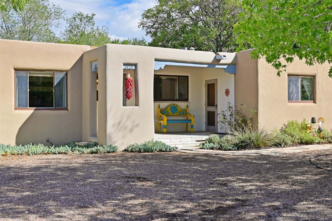House in Santa Fe, New Mexico, United States 3 - 18889528
