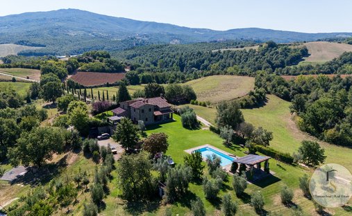 Country House in Piegaro, Umbria, Italy 1