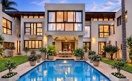 House in Hyde Park, Gauteng, South Africa 1
