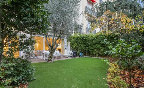 Apartment in La Plaine des Sablons, Neuilly-sur-Seine, France 1