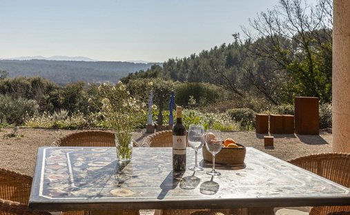 Villa in Callas, Provence-Alpes-Côte d'Azur, Frankreich 1