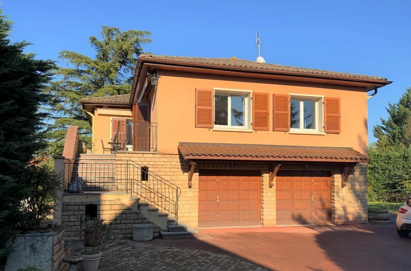 Villa a Villefranche-sur-Saône, Auvergne-Rodano-Alpi, Francia 1 - 18880566