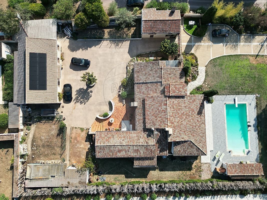 Villa a Partie Nord-Ferrieres-Cadenades-Rouviere, Le Muy, Francia 2 - 18883418
