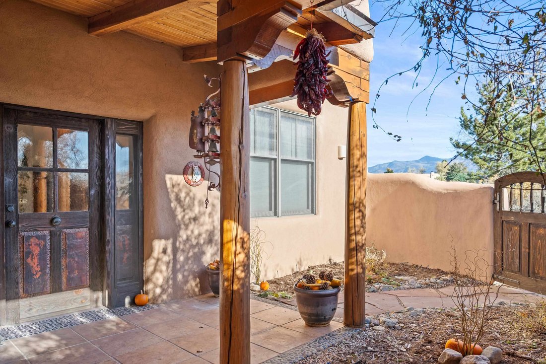 House in El Prado, New Mexico, United States 3 - 18888661