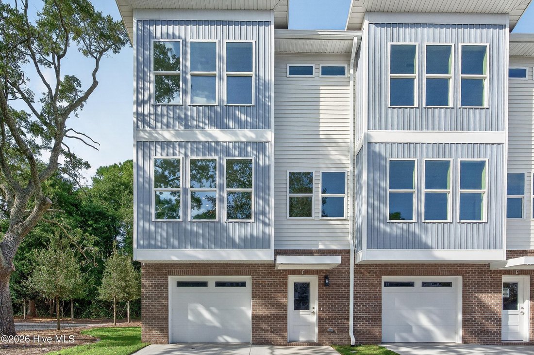 Townhouse in Sea Breeze, North Carolina, United States 1 - 18889962