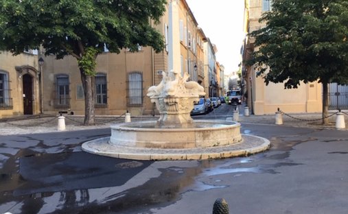 Apartment in Comtale-Cente-Cours Mirabeau, Aix-en-Provence, France 1