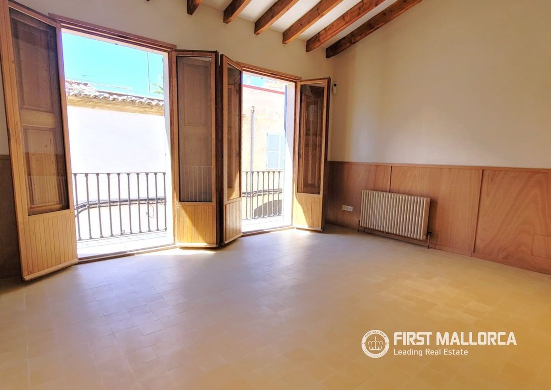 Townhouse in Llucmajor, Balearic Islands, Spain 2 - 18880976