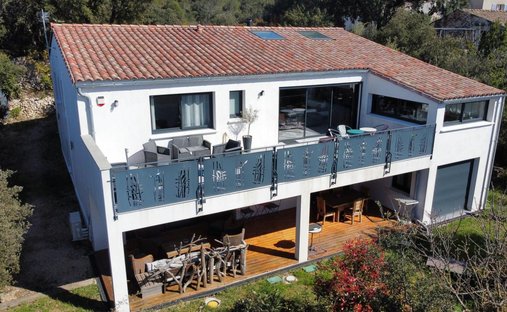 Haus in Brouzet-les-Ales, Okzitanien, Frankreich 1