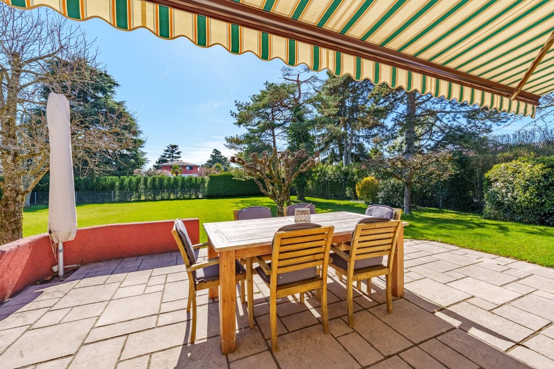 Casa en Nyon, Valdia, Suiza 1 - 18523080