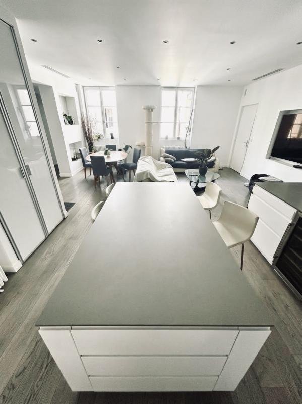 Appartement à Bellecour-Ainay, Lyon 2e Arrondissement, Lyon 2 - 18880589
