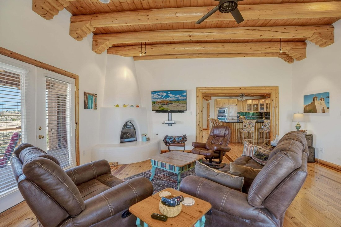 House in Ranchos de Taos, New Mexico, United States 3 - 18888530