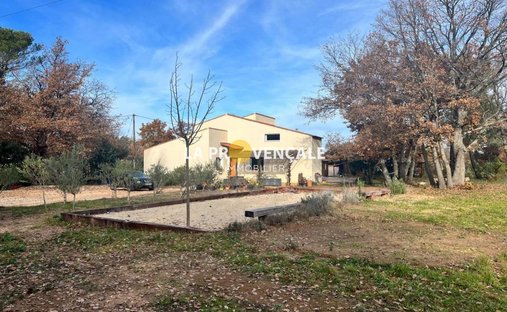 Villa a Trets, Provenza-Alpi-Costa Azzurra, Francia 1