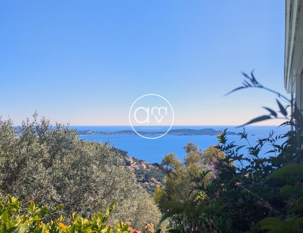 Villa à Carqueiranne, Provence-Alpes-Côte d'Azur, France 2 - 18886493