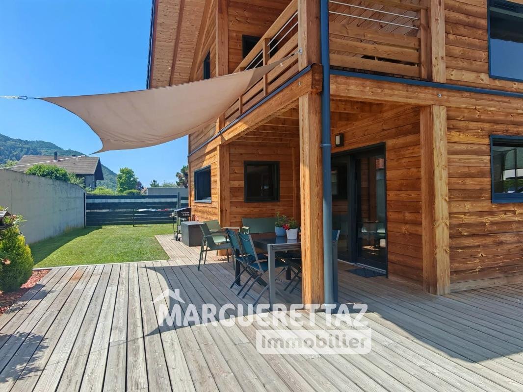 Chalet in Marnaz, Auvergne-Rhone-Alpen, Frankreich 3 - 18882438