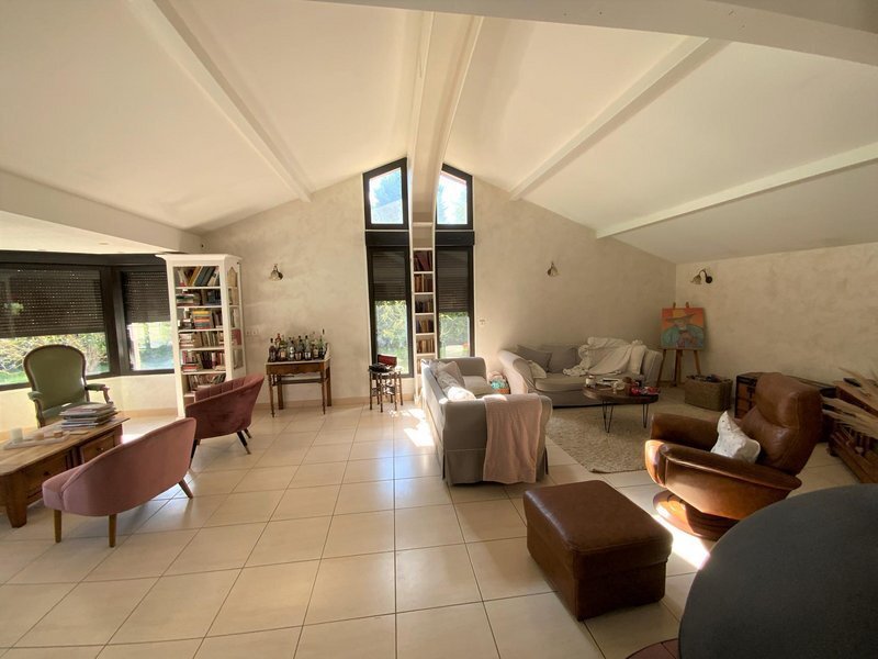 Haus in Frans, Auvergne-Rhone-Alpen, Frankreich 4 - 18880554