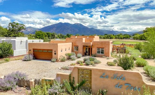 House in Taos, New Mexico, United States 1
