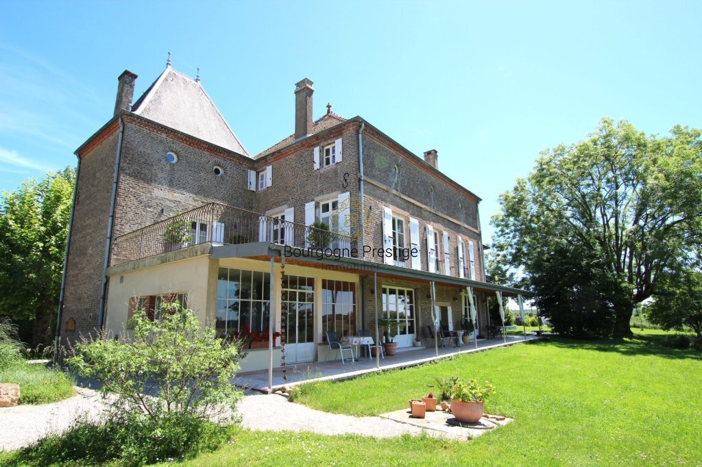 House in Centre Ville, Tournus, France 2 - 18882980