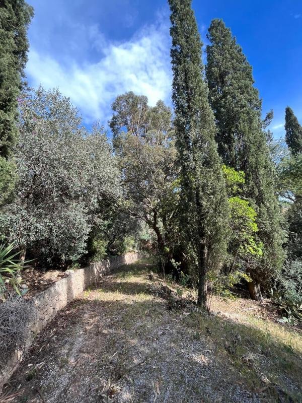 Terrain à La Bouverie, Roquebrune-sur-Argens, France 2 - 18885119