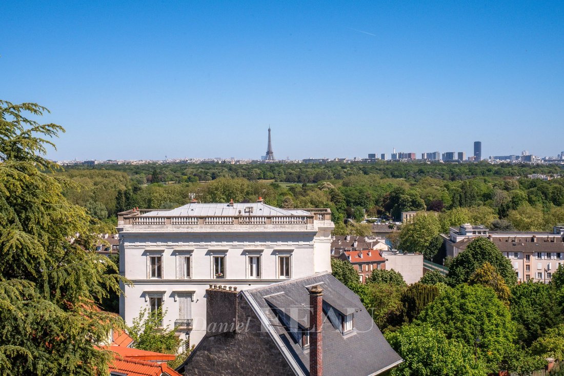 Apartment in Saint-Cloud, Ile-de-France, France 2 - 16883317
