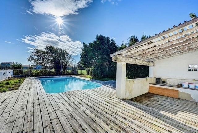 Casa a Arles, Provenza-Alpi-Costa Azzurra, Francia 1 - 18884777