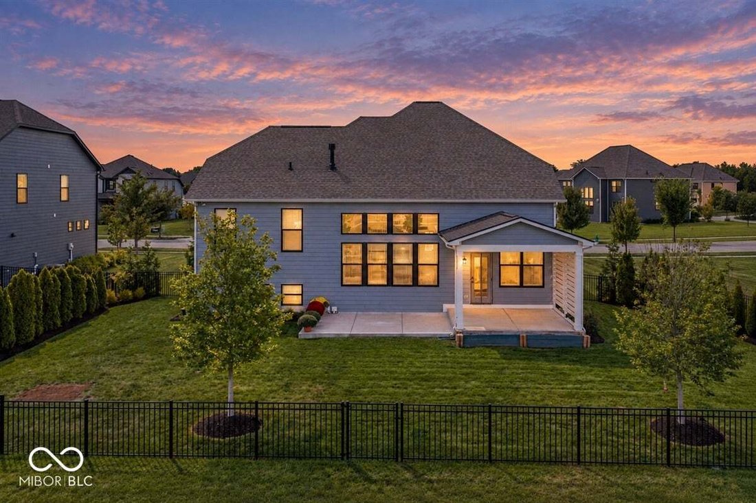 House in Zionsville, Indiana, United States 2 - 18879343