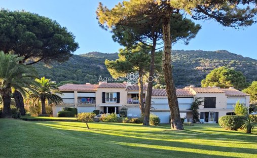 Apartment in Le Lavandou, Provence-Alpes-Côte d'Azur, France 1
