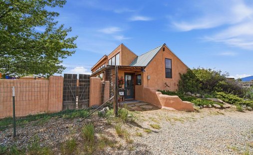House in El Prado, New Mexico, United States 1