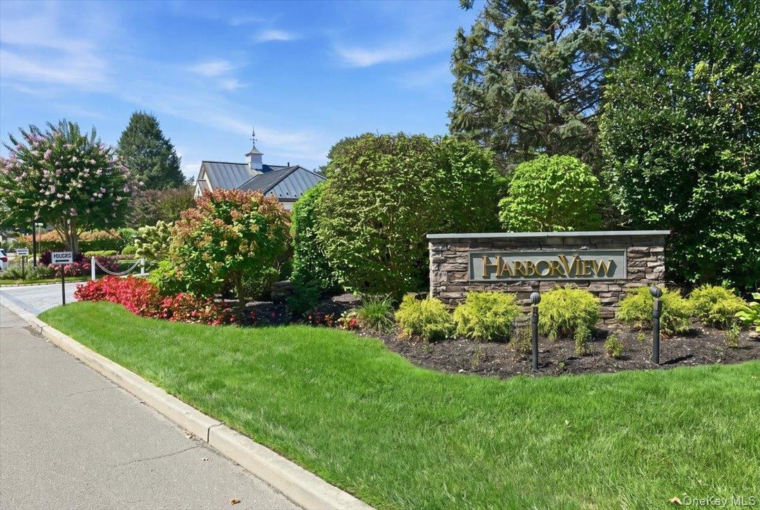 Condo in Port Washington, New York, United States 2 - 18878968