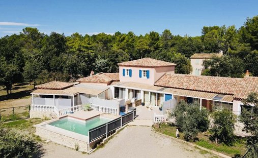 Casa en Régusse, Provenza-Alpes-Costa Azul, Francia 1