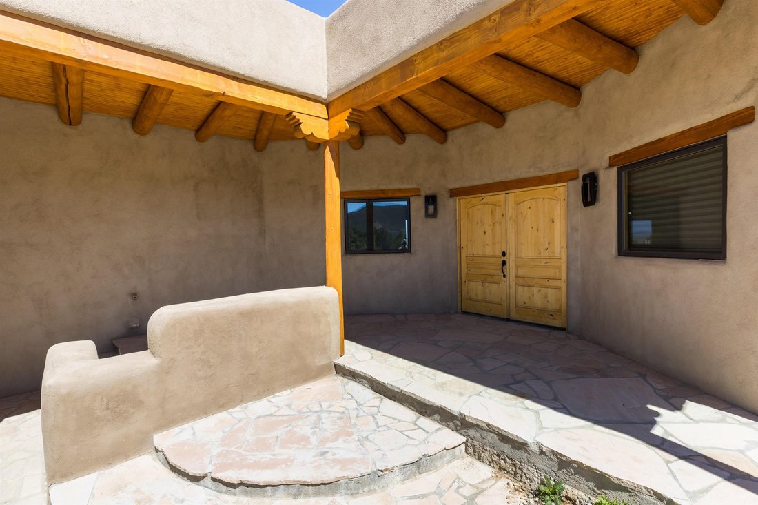 House in Taos, New Mexico, United States 2 - 18888426
