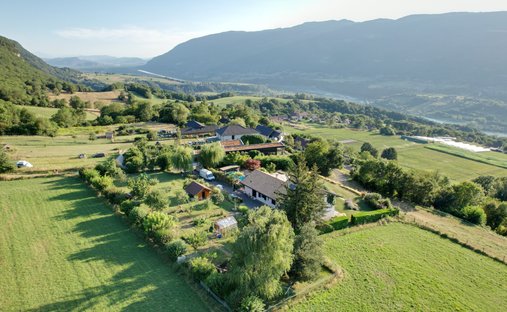 Maison à Seyssel, Auvergne-Rhône-Alpes, France 1