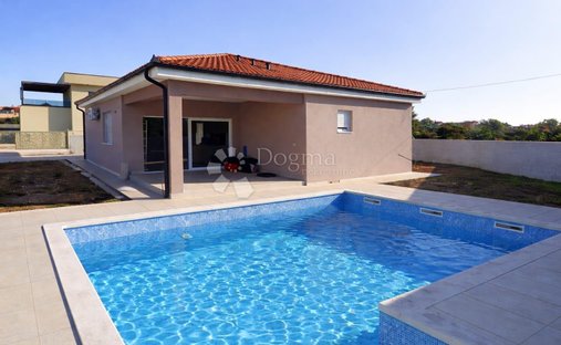 Casa en Loborika, Istria, Croacia 1