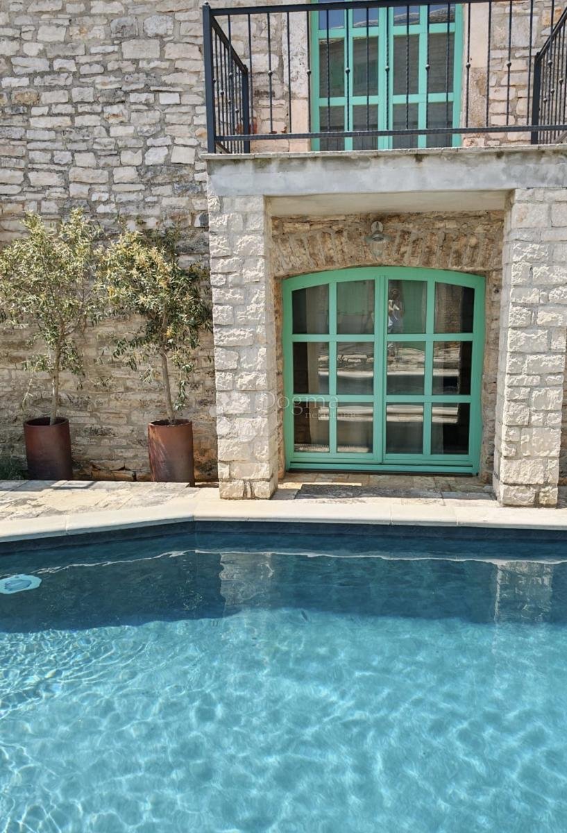 House in Sveti Lovrec Pazenaticki, Istria County, Croatia 1 - 18890618