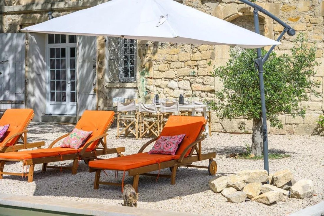 Haus in Arles, Provence-Alpes-Côte d'Azur, Frankreich 3 - 18882405