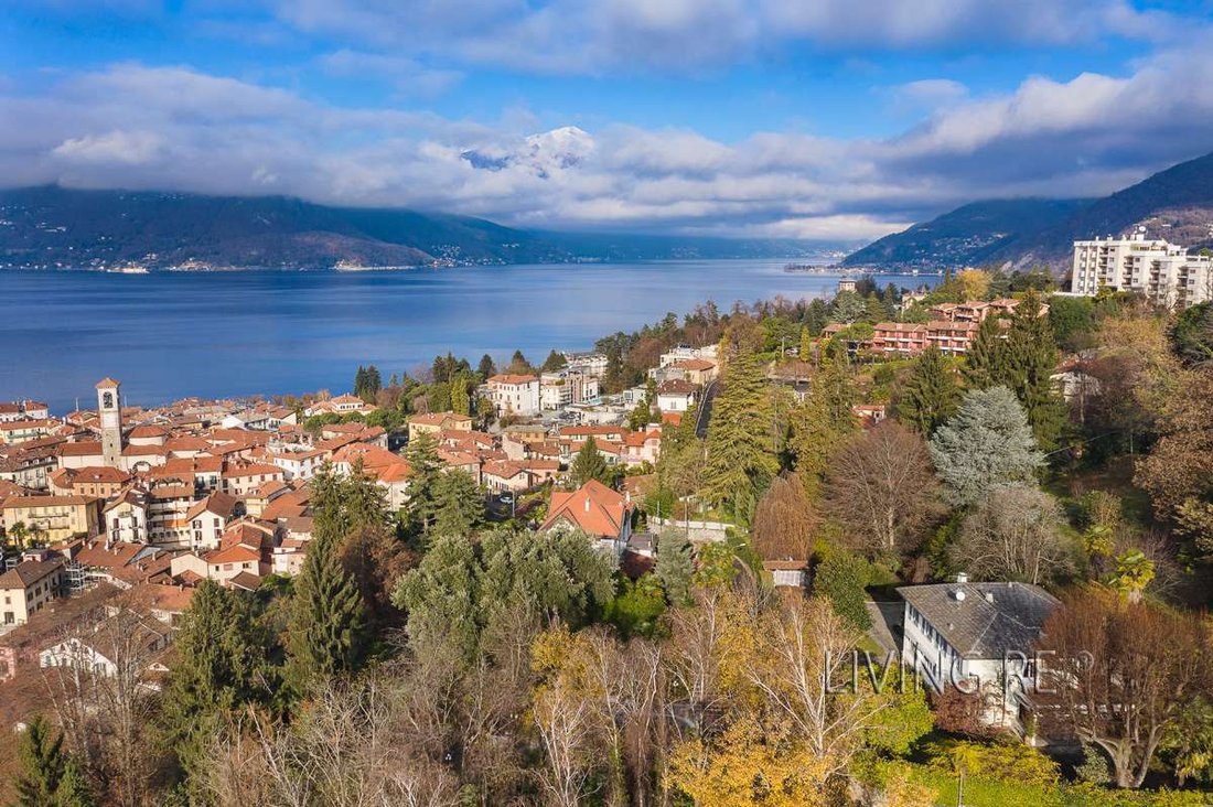 Haus in Luino, Lombardei, Italien 1 - 18890626