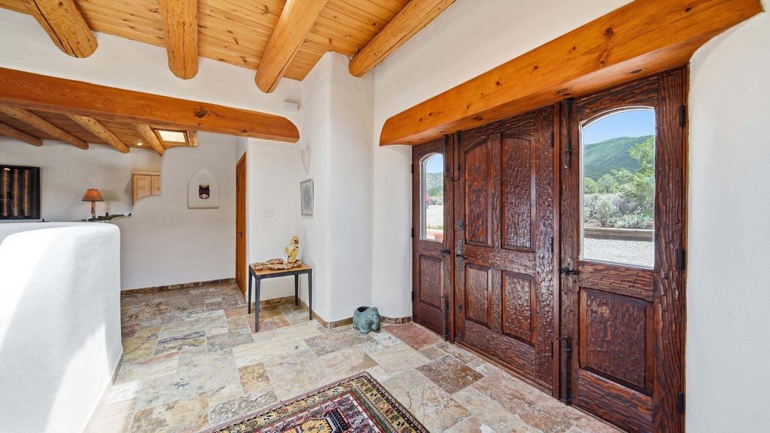 House in Taos, New Mexico, United States 2 - 18888608