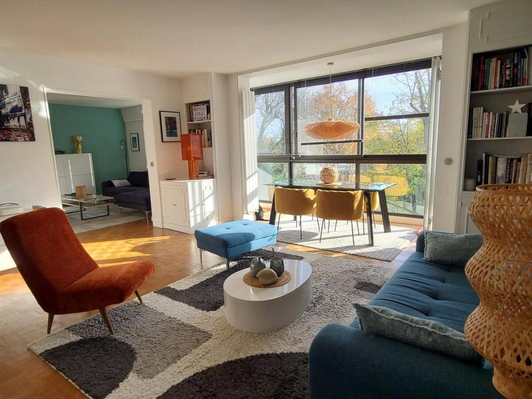 Apartment in Saint-Cloud, Ile-de-France, France 1 - 18884263