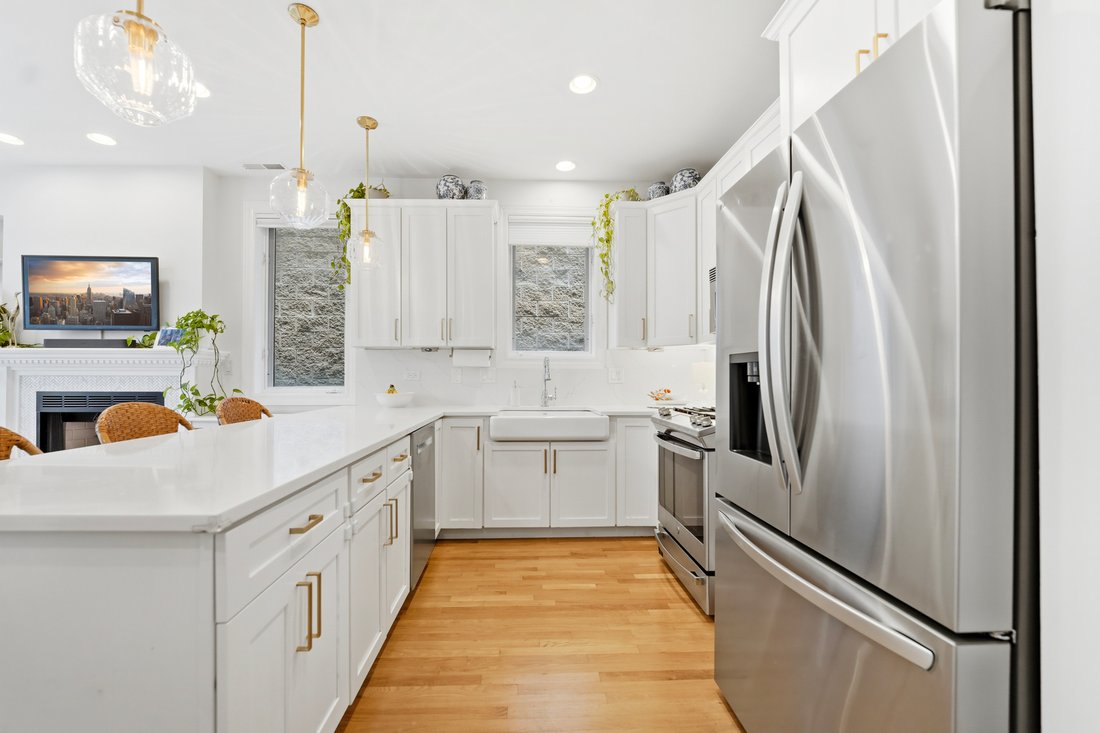 Condo in Chicago, Illinois, United States 4 - 18889673