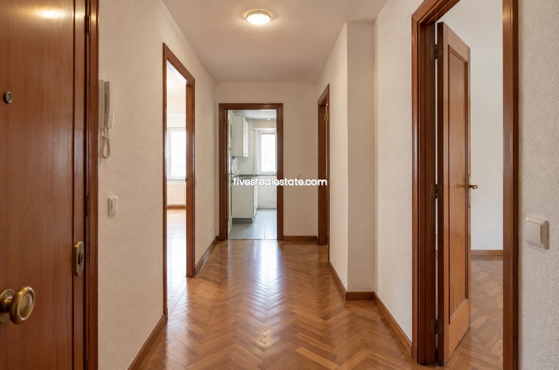 Appartamento a Chamartín, Madrid, Spagna 5 - 18880152